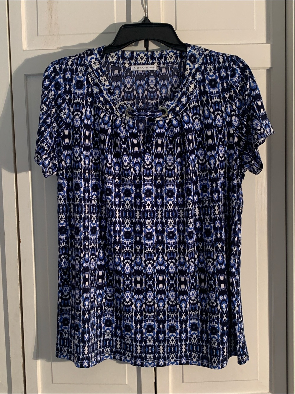 Notations Blue and White Short Sleeve Printed Blouse EUC